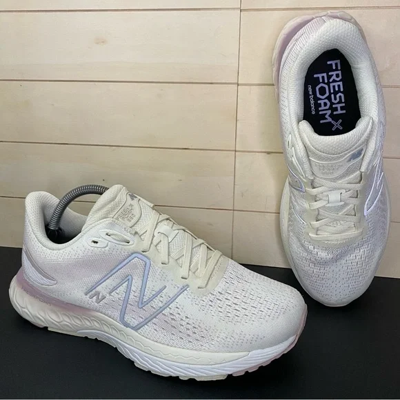 New Balance Fresh Foam 880 v12 White Women's Size 10 Running Shoes B W880Z12 - Picture 11 of 11